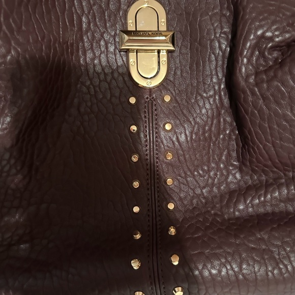 NWT Michael Kors Uptown Astor Studded Large Tote Bag - Picture 2 of 10